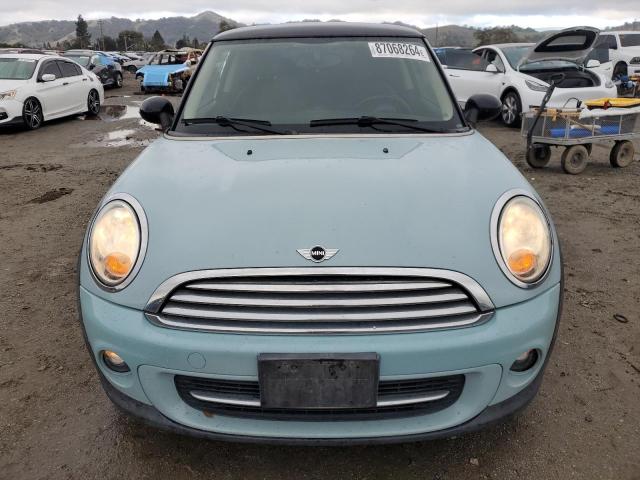 Photo 5 from auction – 2011 MINI COOPER with VIN WMWSU3C55BT098415