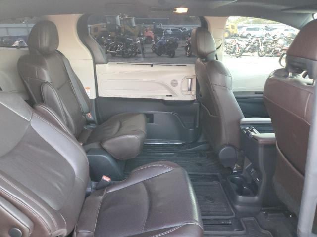 Photo 11 from auction – 2021 TOYOTA SIENNA LIM with VIN 5TDESKFC5MS033379