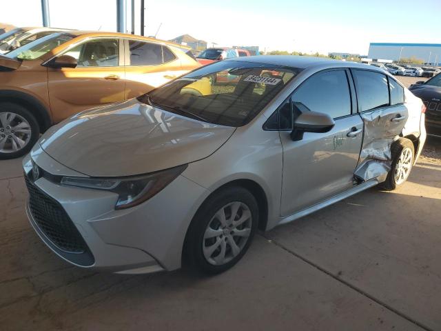 TOYOTA COROLLA LE 2021 with VIN JTDEPMAE1MJ134647 - Photo from auction