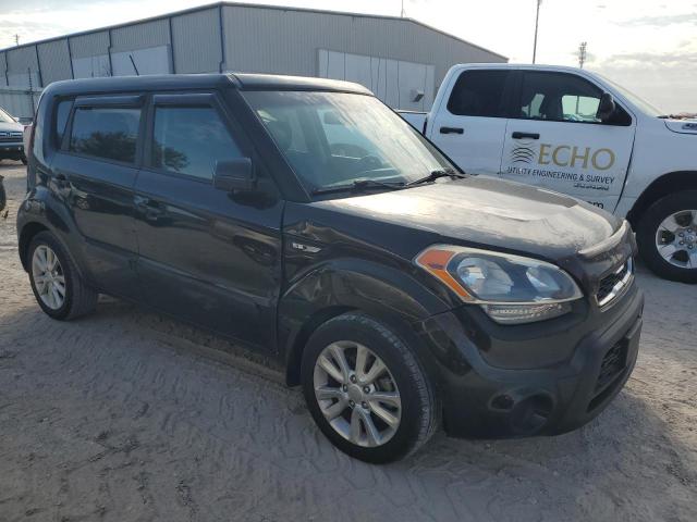 Photo 4 from auction – 2013 KIA SOUL with VIN KNDJT2A51D7562097