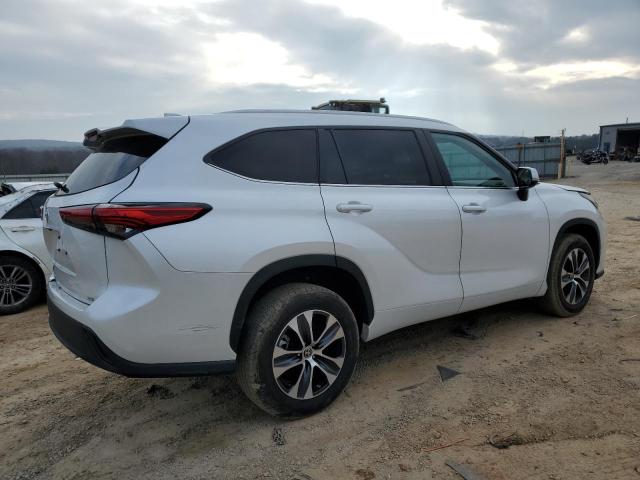Photo 3 from auction – 2023 TOYOTA HIGHLANDER with VIN 5TDKDRAH3PS521663