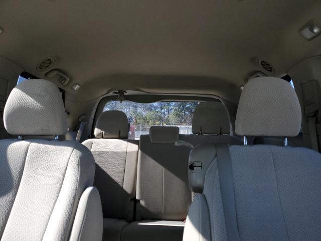 Photo 10 from auction – 2011 TOYOTA SIENNA LE with VIN 5TDKK3DCXBS110563