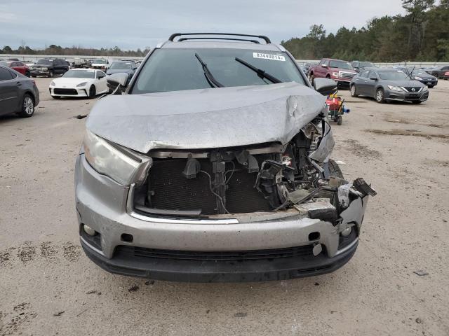 Photo 5 from auction – 2016 TOYOTA HIGHLANDER with VIN 5TDJKRFH4GS307257