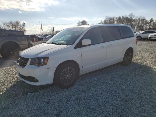 DODGE GRAND CARA 2018 with VIN 2C4RDGBG9JR256336 - Photo from auction