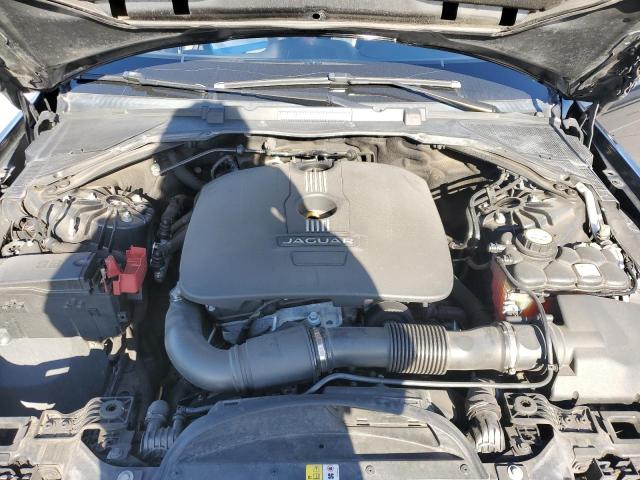 Photo 11 from auction – 2017 JAGUAR XE with VIN SAJAR4BG9HA977706