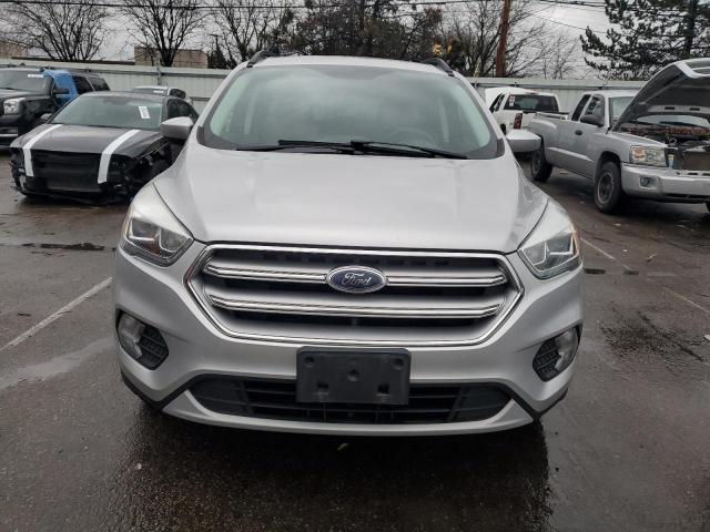 Photo 5 from auction – 2017 FORD ESCAPE SE with VIN 1FMCU0GDXHUC37833