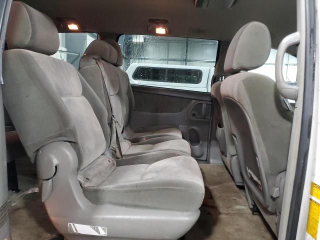 Photo 11 from auction – 2008 TOYOTA SIENNA CE with VIN 5TDZK23C88S100455
