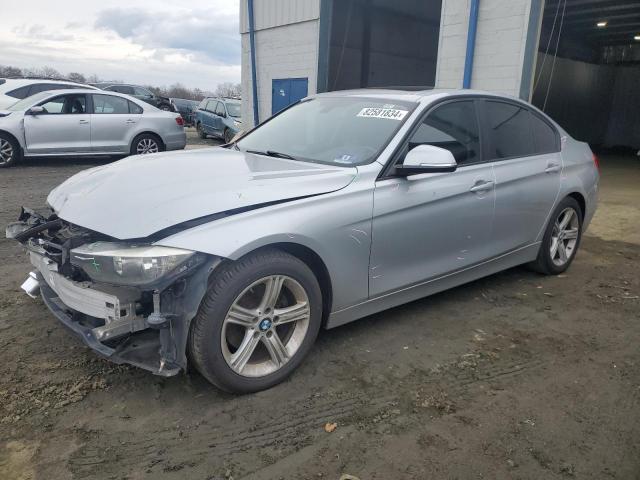 BMW 320 I 2015 con VIN WBA3B1C55FK140804 - Foto de la subasta