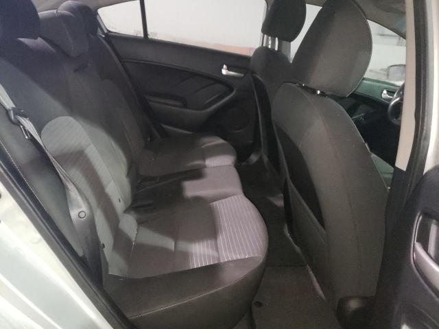 Photo 10 from auction – 2017 KIA FORTE LX with VIN 3KPFL4A7XHE034499