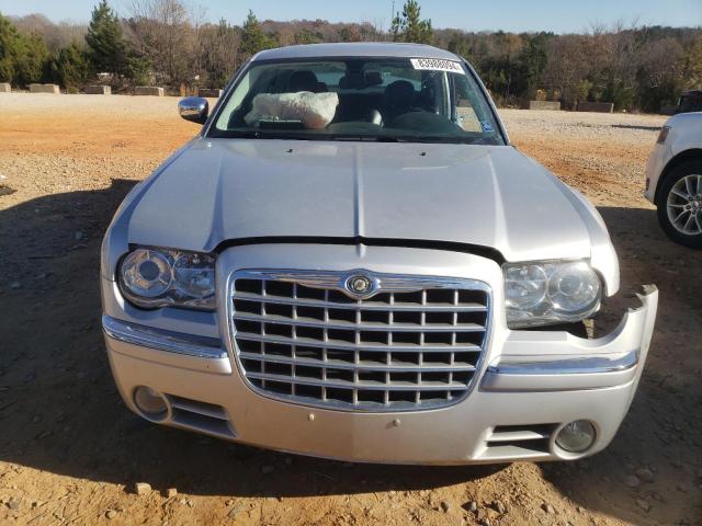 Photo 5 from auction – 2009 CHRYSLER 300C with VIN 2C3KA63T19H534541