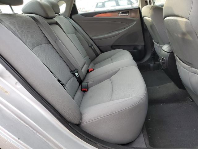 Photo 10 from auction – 2012 HYUNDAI SONATA HYB with VIN KMHEC4A4XCA036472