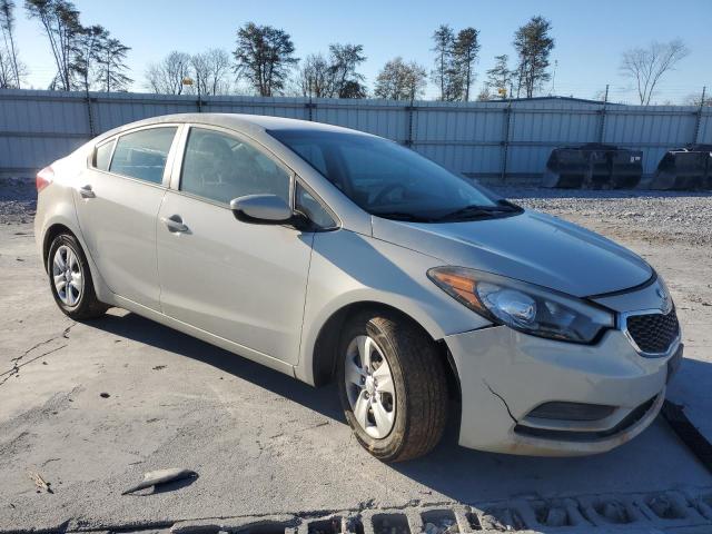 Photo 4 from auction – 2015 KIA FORTE LX with VIN KNAFK4A68F5372614