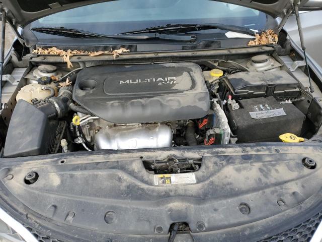 Photo 11 from auction – 2016 CHRYSLER 200 LIMITE with VIN 1C3CCCAB4GN123758