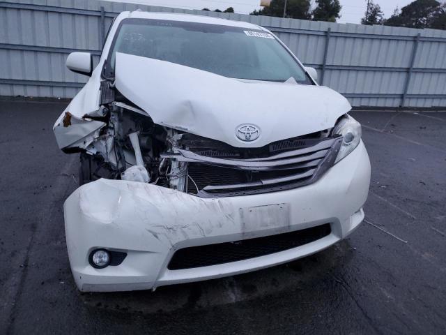 Photo 5 from auction – 2015 TOYOTA SIENNA XLE with VIN 5TDYK3DC1FS652182