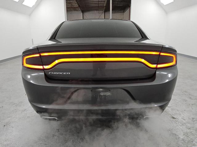 Foto 6 de la subasta – 2017 DODGE CHARGER SE con VIN 2C3CDXBG2HH635270