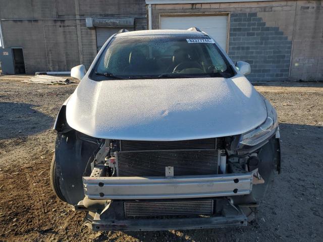 Photo 5 from auction – 2019 CHEVROLET TRAX 1LT with VIN KL7CJPSB0KB757325