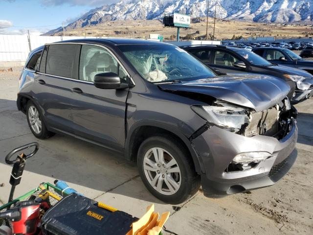 Photo 4 from auction – 2018 HONDA PILOT LX with VIN 5FNYF6H10JB024223