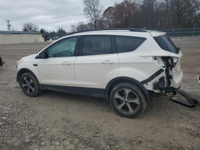 Photo 2 from auction – 2017 FORD ESCAPE SE with VIN 1FMCU9G98HUA21804