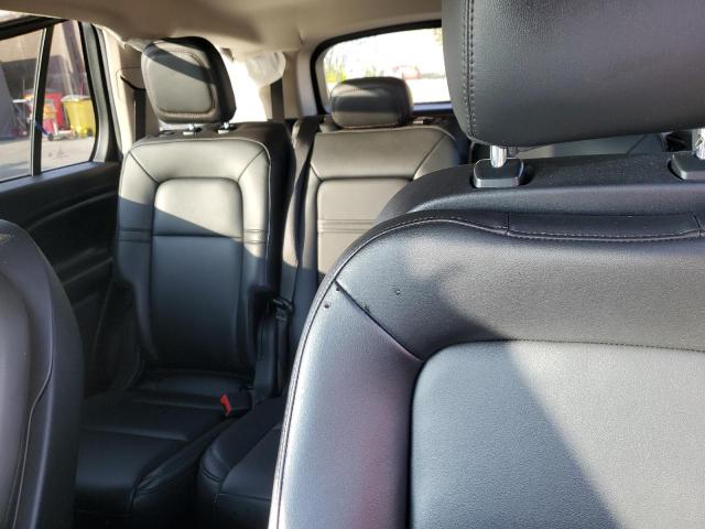 Photo 10 from auction – 2023 LINCOLN AVIATOR with VIN 5LM5J6XC9PGL01432