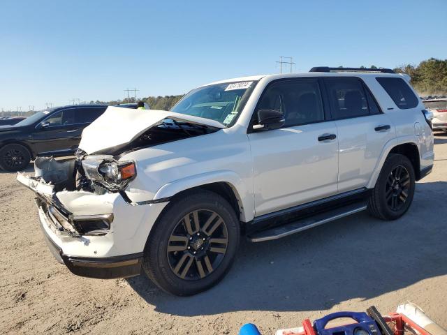 TOYOTA 4RUNNER SR 2019 with VIN JTEZU5JR7K5192363 - Photo from auction