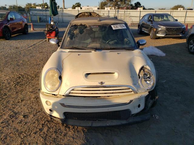 Photo 5 from auction – 2006 MINI COOPER S with VIN WMWRH33516TJ42984