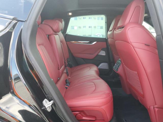 Photo 10 from auction – 2018 MASERATI LEVANTE SP with VIN ZN661XUS5JX302130