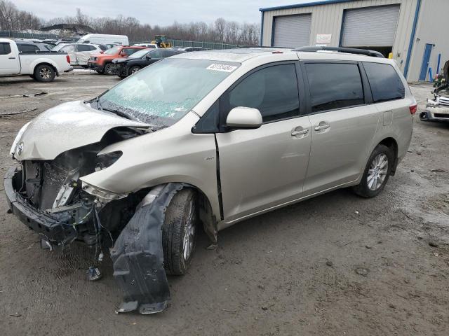 Photo 1 from auction – 2017 TOYOTA SIENNA XLE with VIN 5TDDZ3DC7HS177716