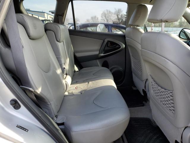 Photo 11 from auction – 2011 TOYOTA RAV4 LIMIT with VIN JTMDF4DV1BD041942