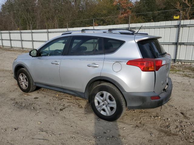 Photo 2 from auction – 2015 TOYOTA RAV4 LE with VIN JTMBFREVXFJ033784