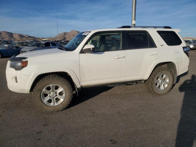 TOYOTA 4RUNNER SR 2022 with VIN JTEMU5JR3N6030769 - Photo from auction