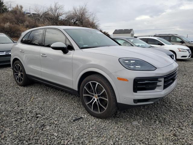 Photo 4 from auction – 2024 PORSCHE CAYENNE with VIN WP1AA2AY6RDA01935