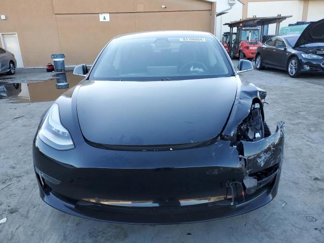 Photo 5 from auction – 2018 TESLA MODEL 3 with VIN 5YJ3E1EAXJF156412