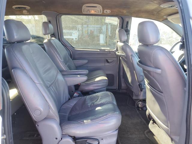 Photo 11 from auction – 2000 CHRYSLER TOWN & COU with VIN 1C4GP54L7YB633543
