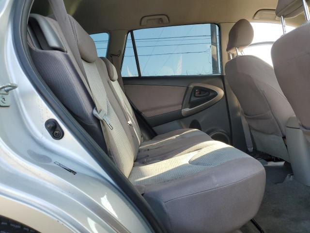 Photo 11 from auction – 2006 TOYOTA RAV4 with VIN JTMZD33V866015789