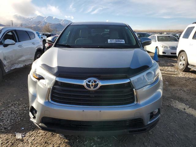 Photo 5 from auction – 2015 TOYOTA HIGHLANDER with VIN 5TDBKRFH8FS161321