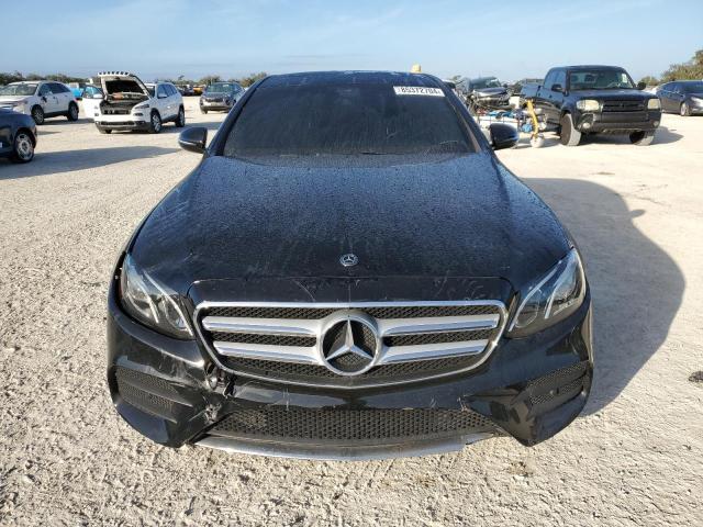Photo 5 from auction – 2020 MERCEDES-BENZ E 350 with VIN WDDZF8DB2LA703832