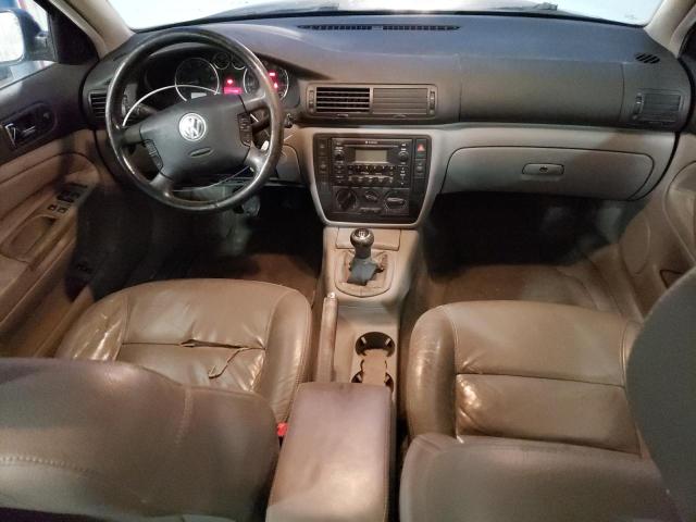 Photo 8 from auction – 2004 VOLKSWAGEN PASSAT GLS with VIN WVWVD63B94E019388