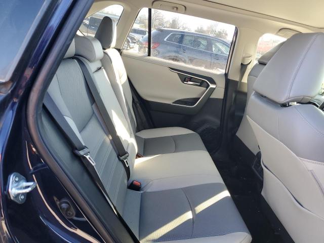 Photo 11 from auction – 2020 TOYOTA RAV4 LIMIT with VIN JTMDWRFV2LD546853