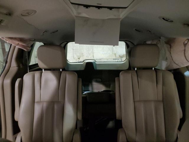 Photo 10 from auction – 2011 CHRYSLER TOWN & COU with VIN 2A4RR8DGXBR617704