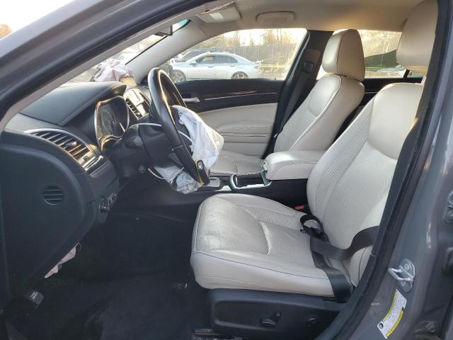 Photo 7 from auction – 2018 CHRYSLER 300 LIMITE with VIN 2C3CCAKG2JH160256