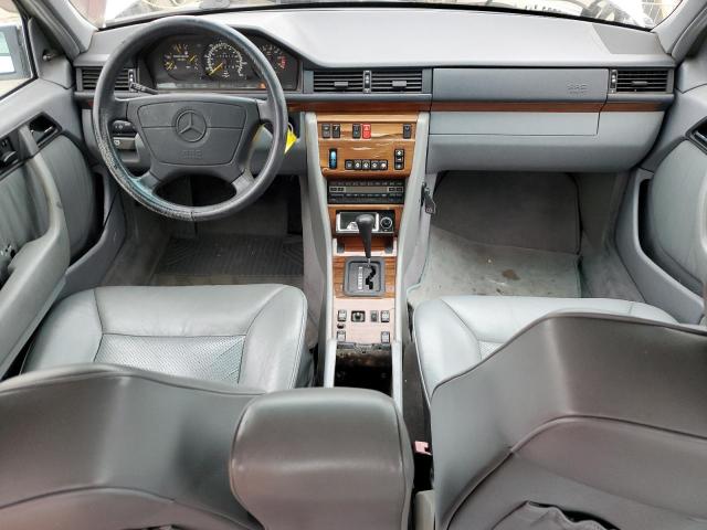 Photo 8 from auction – 1992 MERCEDES-BENZ 300 E with VIN WDBEA30E2NB677917