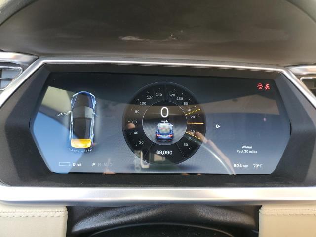 Photo 9 from auction – 2013 TESLA MODEL S with VIN 5YJSA1CN5DFP05239