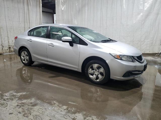 Photo 4 from auction – 2015 HONDA CIVIC LX with VIN 19XFB2F55FE277939