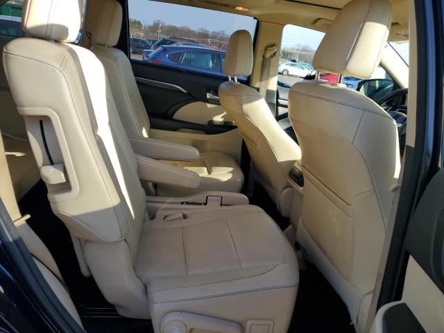 Photo 11 from auction – 2015 TOYOTA HIGHLANDER with VIN 5TDDKRFH4FS081037