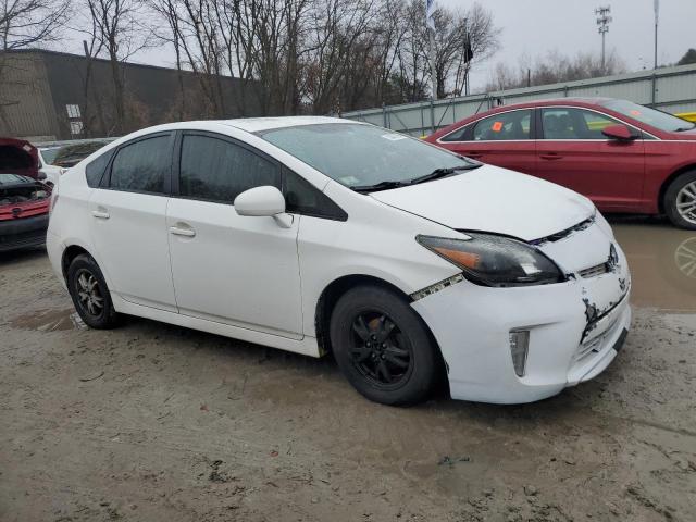 Photo 4 from auction – 2015 TOYOTA PRIUS with VIN JTDKN3DU1F1873994