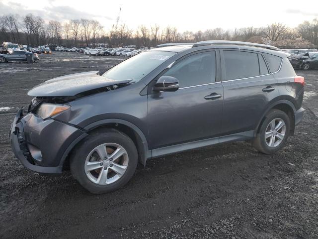 TOYOTA RAV4 XLE 2013 with VIN 2T3RFREVXDW027982 - Photo from auction