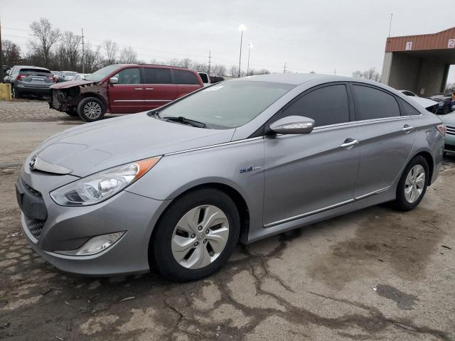 HYUNDAI SONATA HYB 2014 with VIN KMHEC4A49EA117708 - Photo from auction