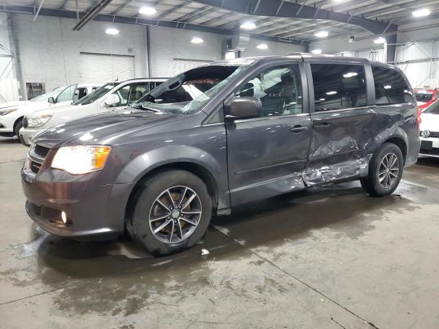 DODGE GRAND CARA 2017 with VIN 2C4RDGCGXHR766333 - Photo from auction