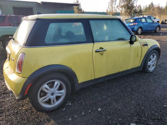 Photo 3 from auction – 2006 MINI COOPER with VIN WMWRC33506TK64430