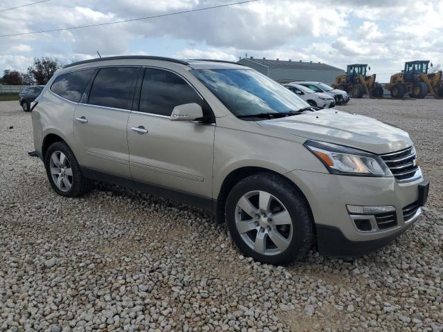 Photo 4 from auction – 2015 CHEVROLET TRAVERSE L with VIN 1GNKRJKD3FJ378618